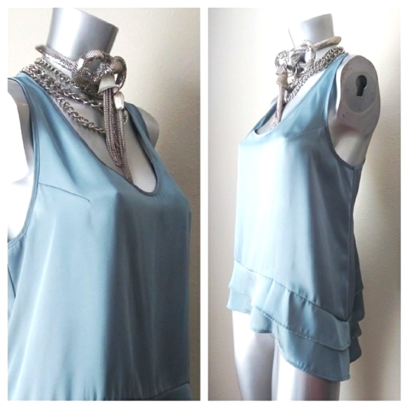 Apostrophe Fluid Sleeveless Relaxed Tiered Ruffled Hemline Tunic Top - Picture 3 of 8